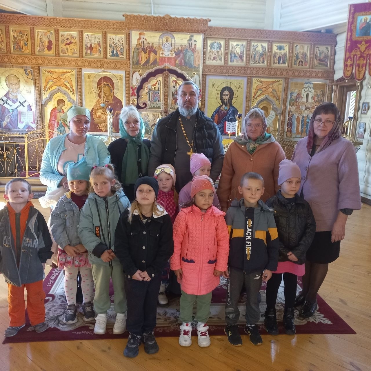Ребята подготовительной группы посетили храм Всех Сибирских Святых